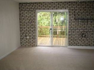 19556 Fisher Ave, Poolesville, MD 20837