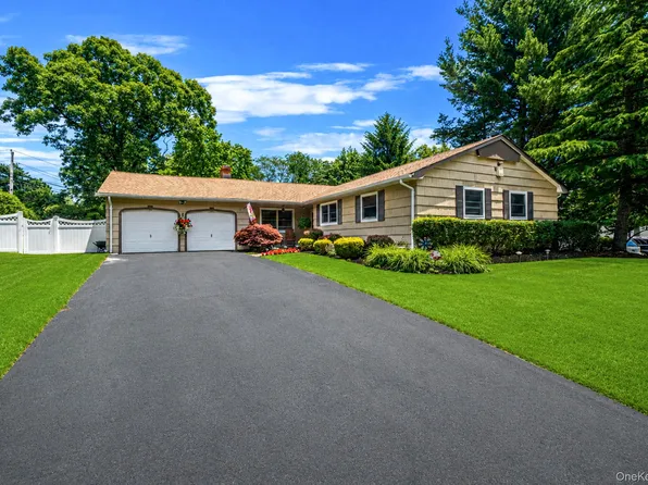 7 Carrie Court, Smithtown, NY 11787