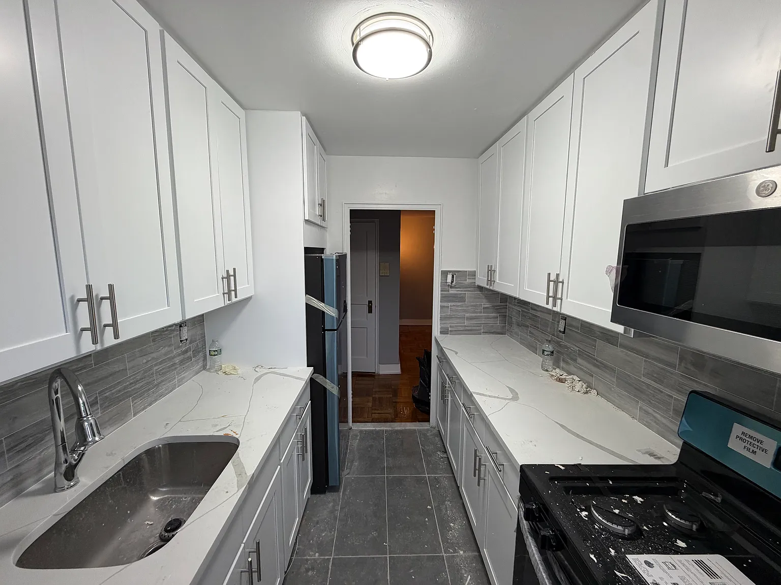 190th Ln, Fresh Meadows — Photo 4
