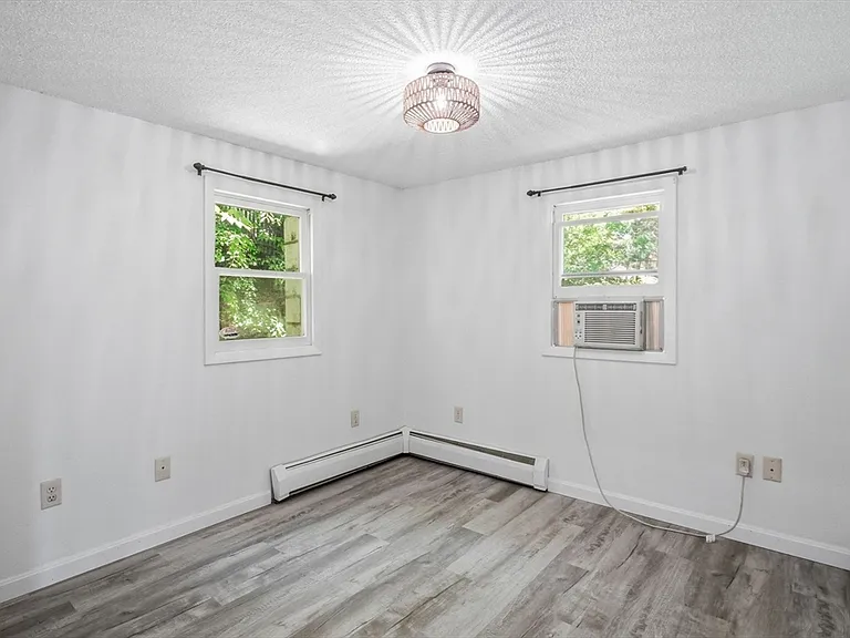 10 Fir Rd — Photo 21