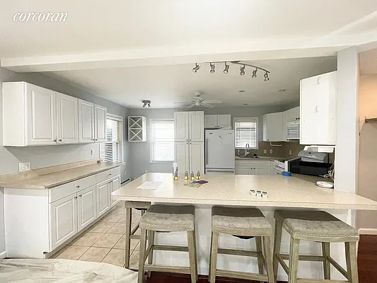 Rented by Corcoran | media 11