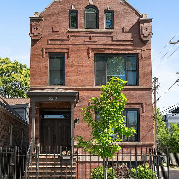 1st image of 2312 W Charleston St