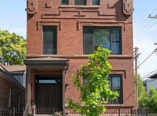 2312 W Charleston St, Chicago, IL 60647