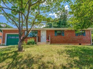 5607 Daytona Rd, Roanoke, VA 24019