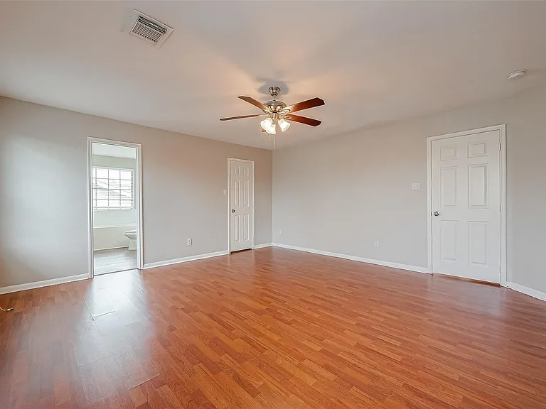 9234 Windswept Grove Dr — Photo 14