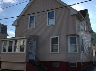 36 Whipple Ave, Cranston, RI 02920