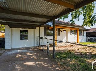 1528 N Janeway Ave, Moore, OK 73160