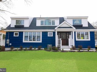 901 Oak Ave, Linwood, NJ 08221
