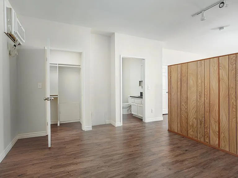 5628 Colfax Ave #3 — Photo 12