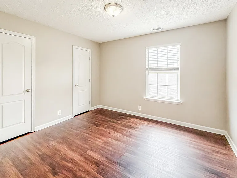 2816 Windcrest Trl — Photo 15