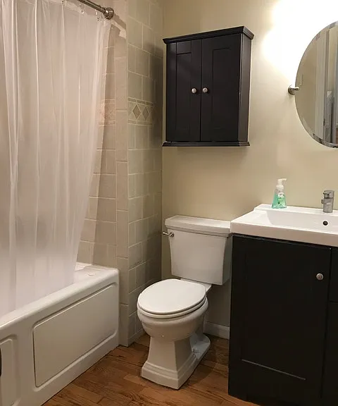 2nd full bath on 2nd floor