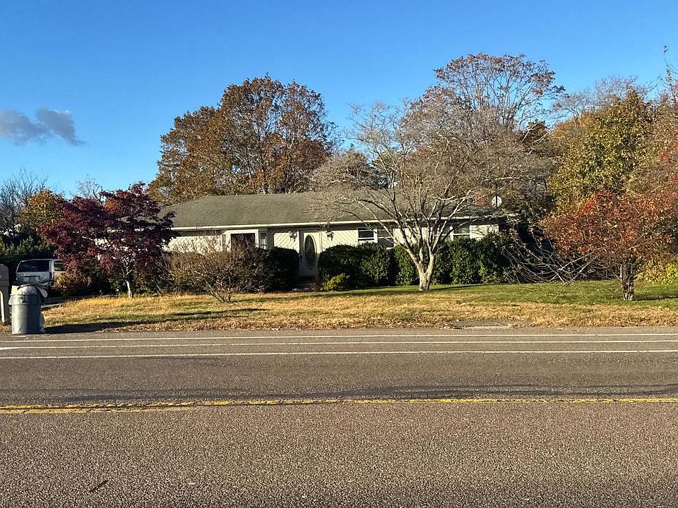 2nd image of 117 E Woodside Ave