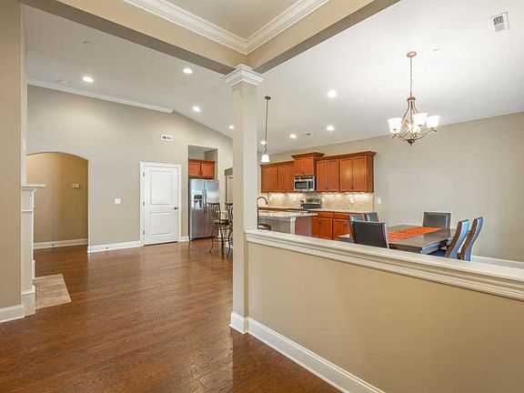3rd image of 1719 Sedgefield Dr #42B