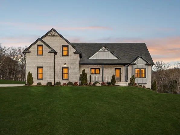 1005 Hickory Point Rd, Clarksville, TN 37043