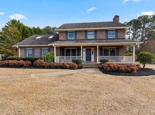 123 Heathwood Dr, Greenwood, SC 29649