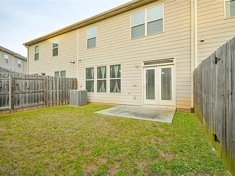 3934 Princeton Lakes Pass SW — Photo 4