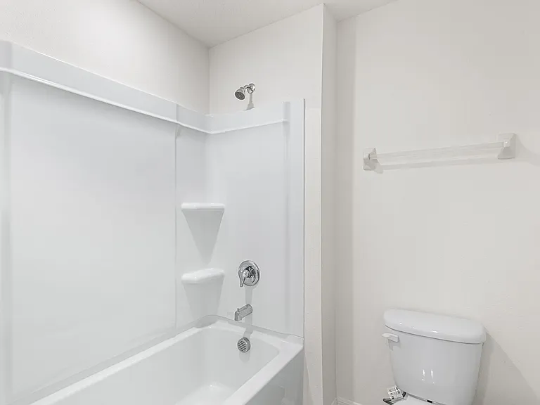 5106 Plumeria Dr — Photo 18