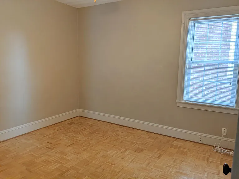 50 Pitman St #2 — Photo 5