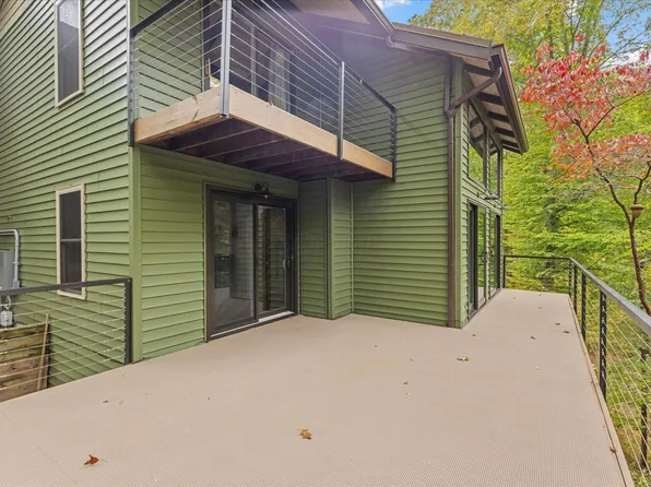 917 Kato Ct, Sugar Grove, OH 43155