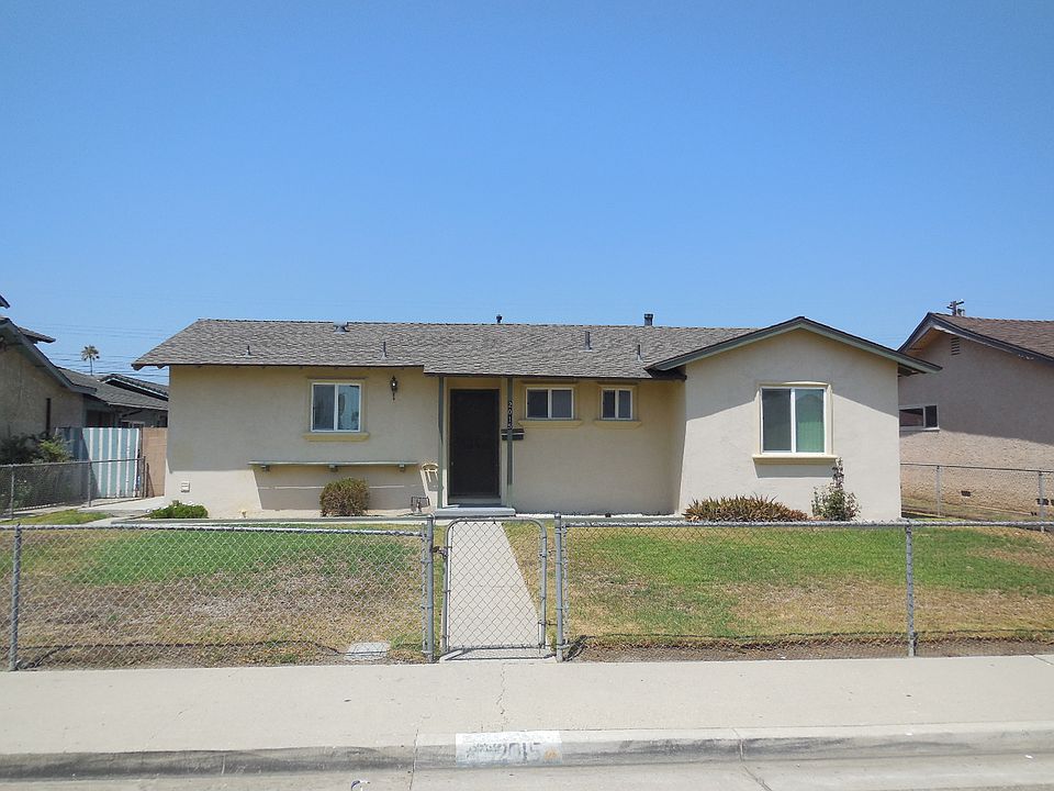 2015 S F St Oxnard CA 93033