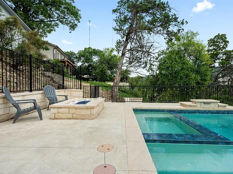 2711 Trail Of Madrones St — Photo 29