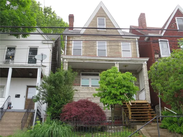 320 Woodward Ave, Mc Kees Rocks, PA 15136