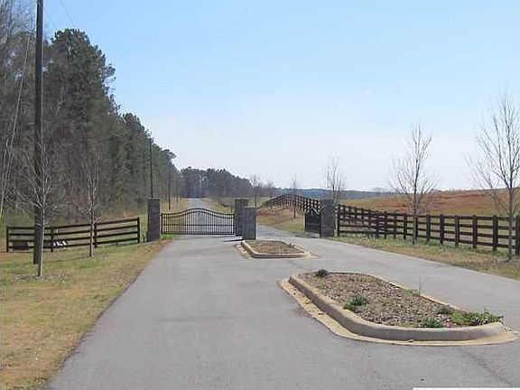 3rd image of The Cove Road # 15 Sylacauga Al 35151