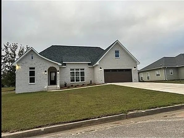 323 Antebellum Loop, Andalusia, AL 36421