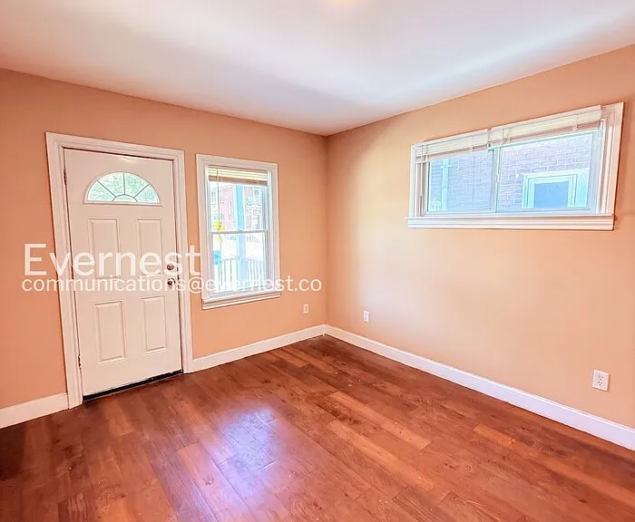 2488 Woodmere St — Photo 2