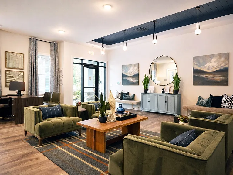The Palms at Edgewater — Photo 64