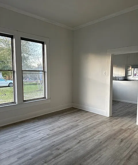 920 Roosevelt Dr — Photo 10