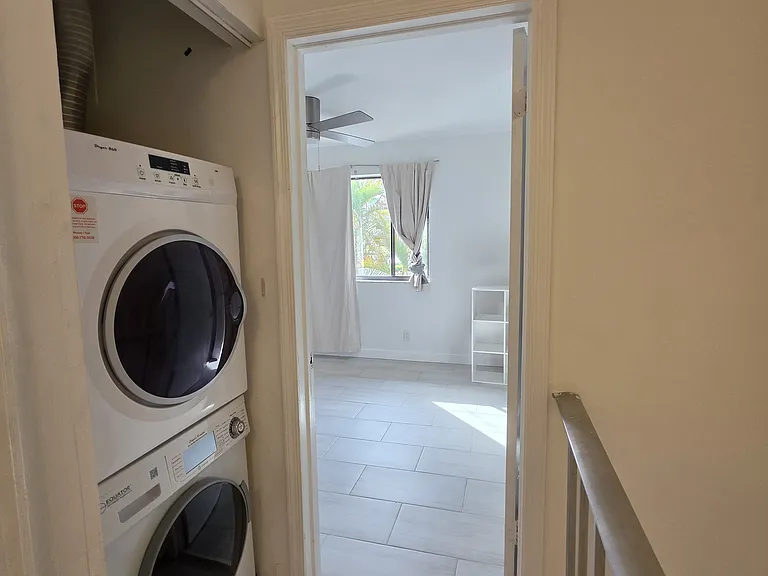 139 Sparrow Dr #3G — Photo 13