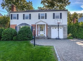 106 New Wilmot Rd, Scarsdale, NY 10583