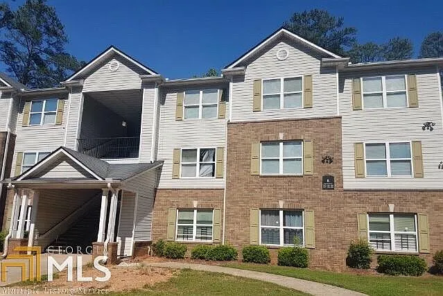 6201 Fairington Village Dr photo 1