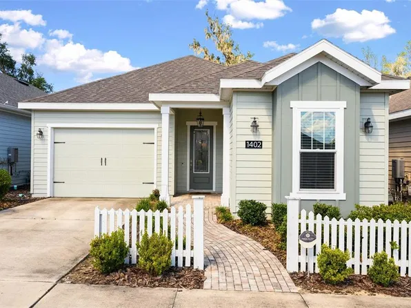 1402 NW 132ND BOULEVARD, NEWBERRY, FL 32669
