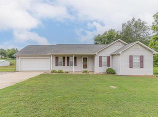5103 Crabapple Ln, Poplar Bluff, MO 63901