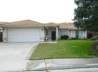 2844 N Village Dr, Merced, CA