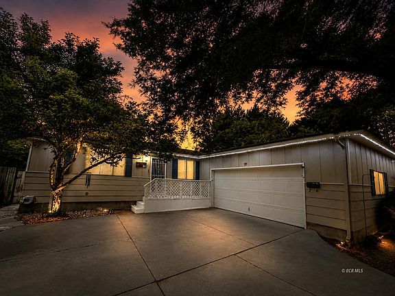 2nd image of 841 Northside Dr