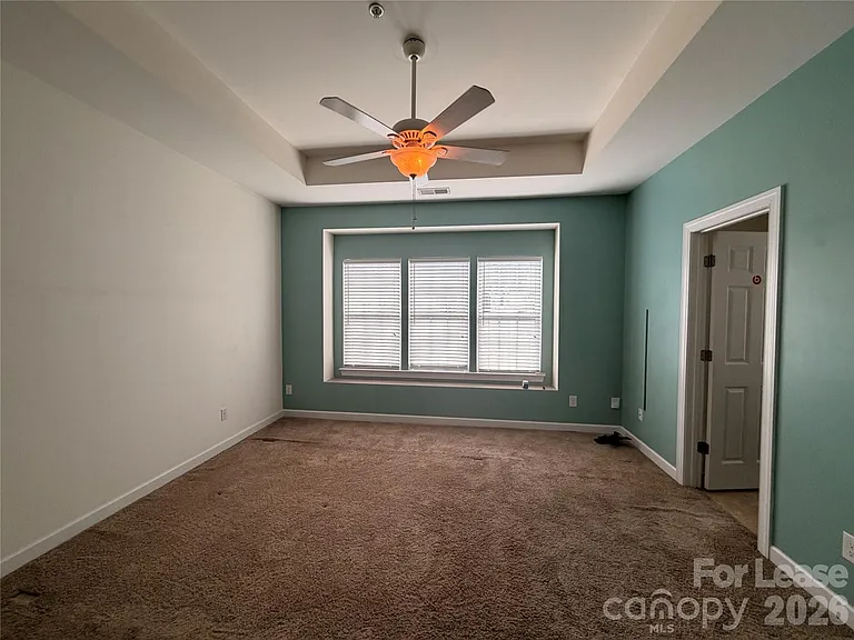 14635 Juventus St — Photo 7