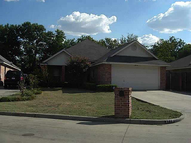 1st image of 3716 Cindy Dr