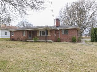 104 S Yorkshire Blvd, Youngstown, OH