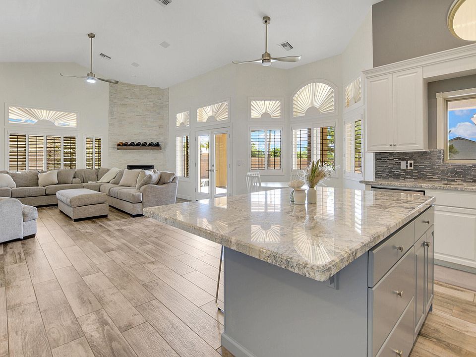 1st image of 8333 W AVENIDA DEL SOL --