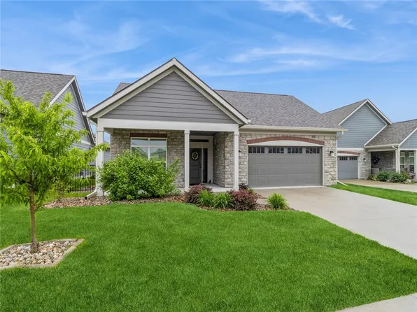 17558 Baxter Dr, Clive, IA 50325