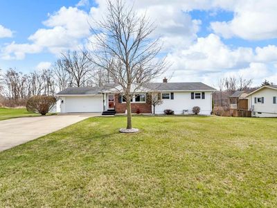 2145 Noon Rd, Jackson, MI, 49201