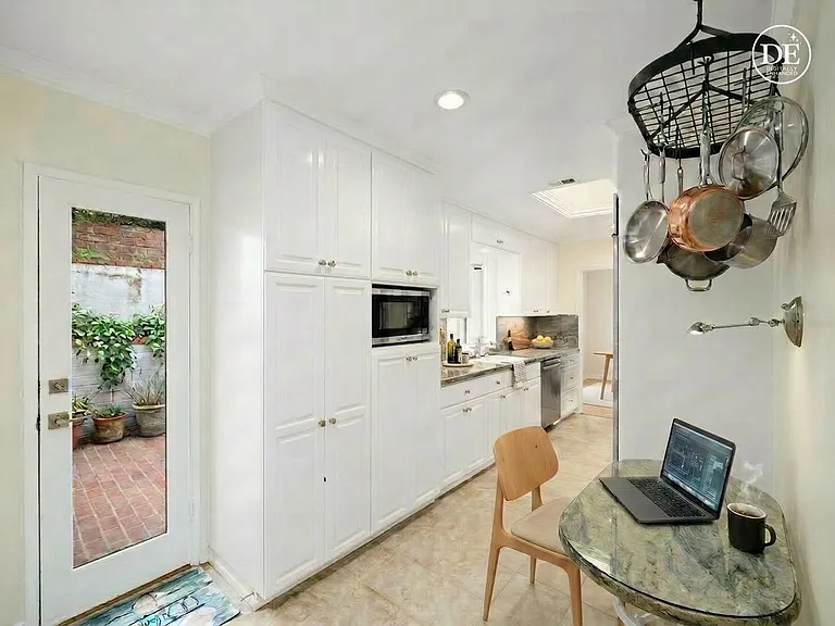7920 Avenida Alamar — Photo 34