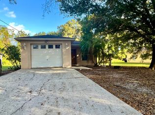 151 W 7th St, Apopka, FL 32703