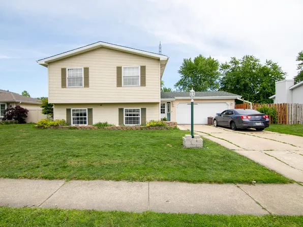 260 Karen Dr, Bourbonnais, IL 60914
