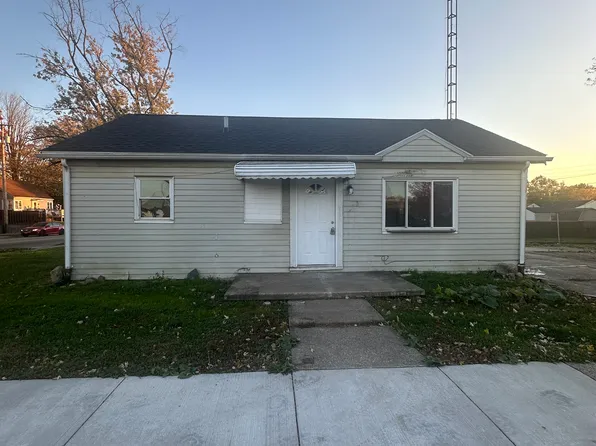 2425 Harmont Ave NE, Canton, OH 44705