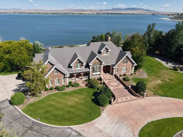 2595 Highway 39, American Falls, ID 83211