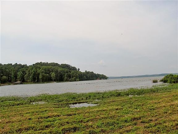 3rd image of 0 Riverview Dr Lot 8 & 9